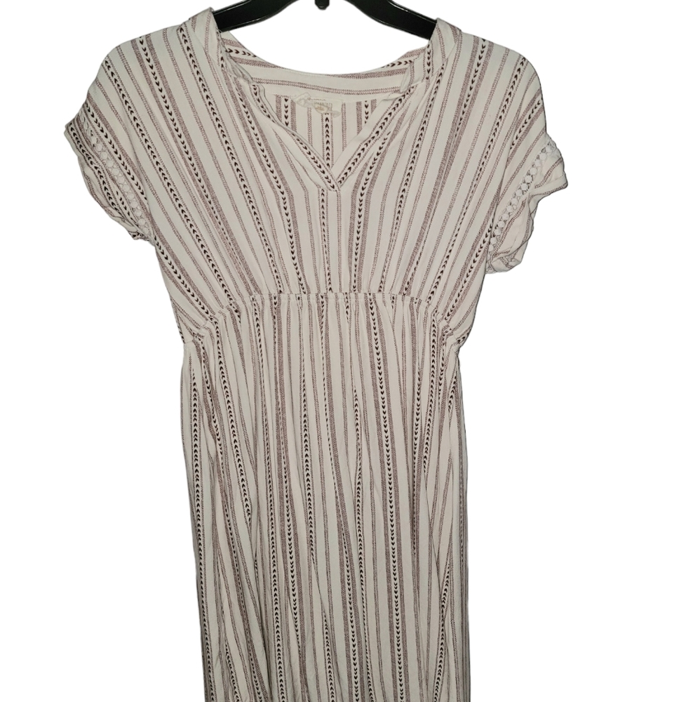Large maternity dress cream color.